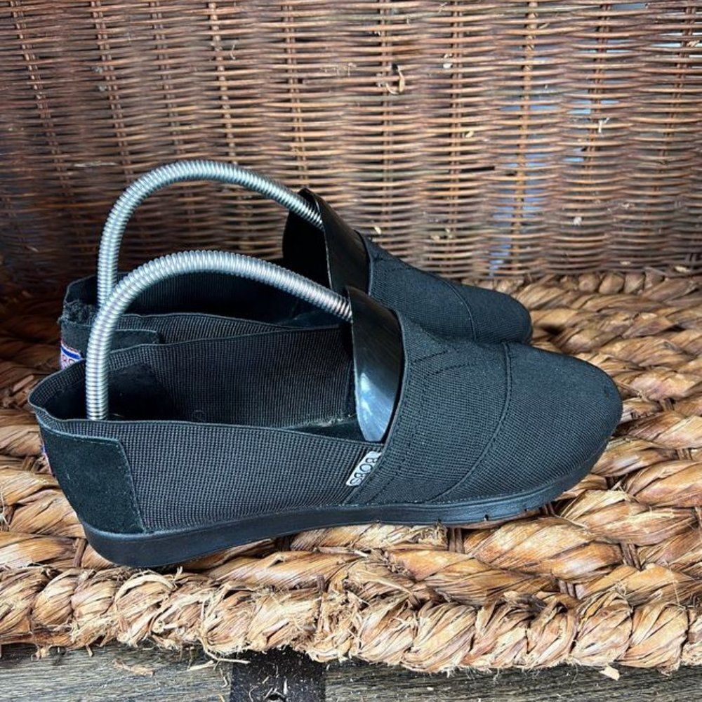 Skechers Women's Bobs Sz‎ 9 Women's Black Canvas Slip On Shoes Memory Foam